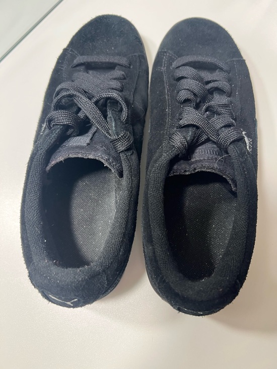 Puma Suede men’s Sneakers in Black color size 6.5 main image 5